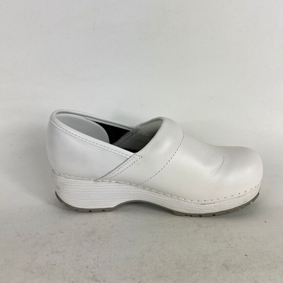 Skechers Work Clogs Candaba Women 8.5 White Leather Slip-Resistant Comfort 77227 - Picture 3 of 10